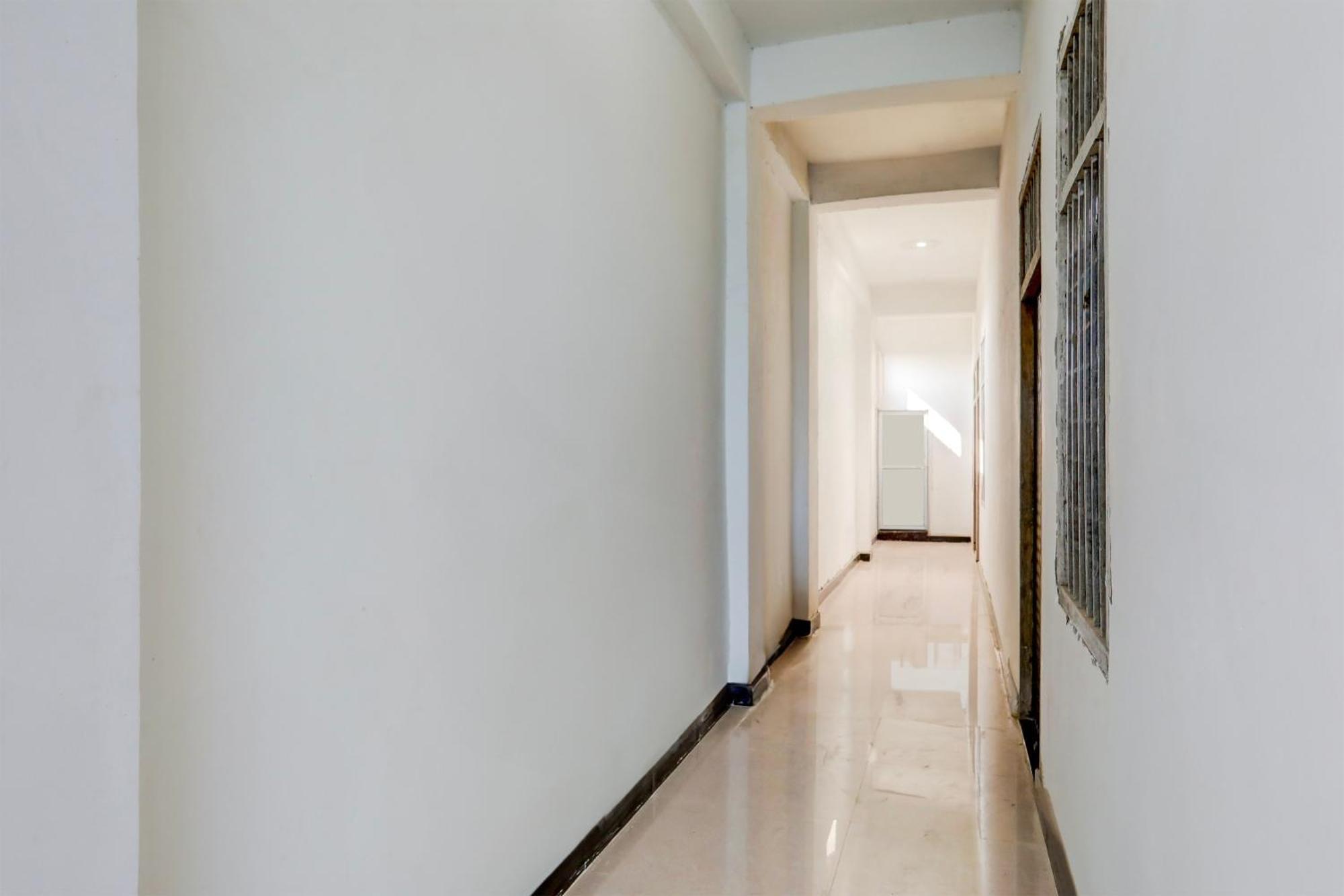 Hotel O Kanha Galaxy Brothers Group Kanpur Exterior foto